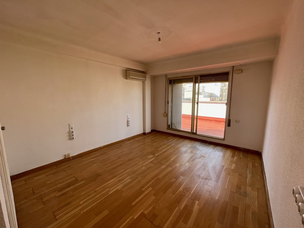 Property 2505 - Image 13